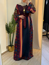Trendy Majdalawi Navy Thobe with Unique Embroidery