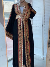 Kashmir Details Black and Golden Floral Embroidered Abaya