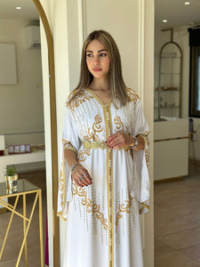 Elegant White Caftan with Open Sleeves