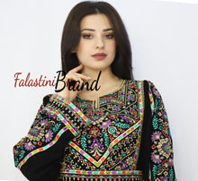 Manajil Palestinian Embroidered Floral Thobe Dress Palestinian Embroidery