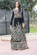 Manajil Palestinian Embroidered Floral Thobe Dress Palestinian Embroidery